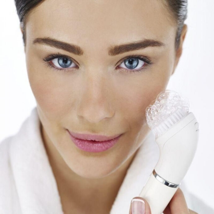 ⁦فرشاة تنظيف الوجه وجهاز إزالة شعر الوجه من براون فيس كولور Braun face se832s color facial cleansing brush & facial epilator⁩ - الصورة ⁦6⁩